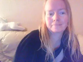 Streamate Adult Video Chat of English_Rose_xxx