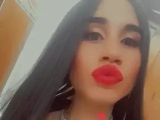 Streamate Live Porn of zoecyrus22