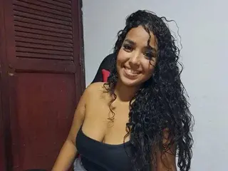 Streamate Live Sex Cam of Tatihot69