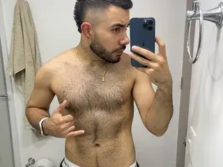 Streamate Free Porn Cam of Sweetbabyman