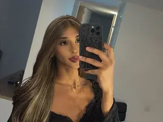 Streamate Live Sex of Sarah_angelz