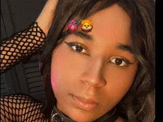 Streamate Free Porn Cam of foxy_00
