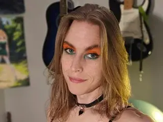 Streamate Free Porn Cam of SweetBlueJay