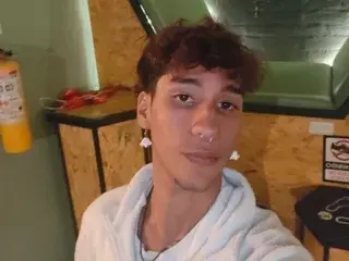 Streamate Watch Live Sex Cams of JupiterStar19