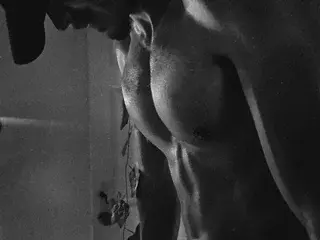 Streamate Nude Webcam of NicolaiKarav