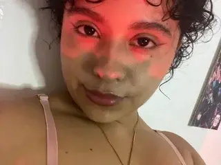 Streamate Private Sex Chat of curly_cute021