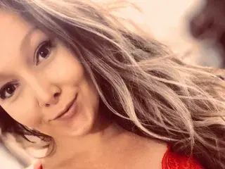 Streamate Live Sex of DeepThroatDarling