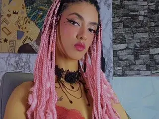Streamate Free Porn Cam of Queen_Cuarxooo