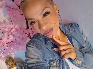 Streamate Watch Live Sex Cams of summernight42