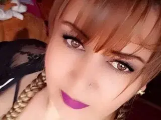 Streamate Nude Webcam of CharloteBrowns