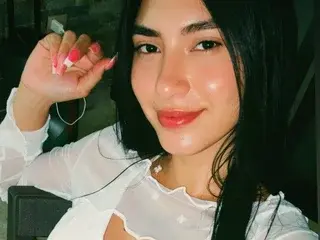 Streamate Nude Webcam of katiuska_lovely