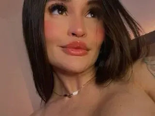 Streamate Live Sex Cam of Mia_Santa