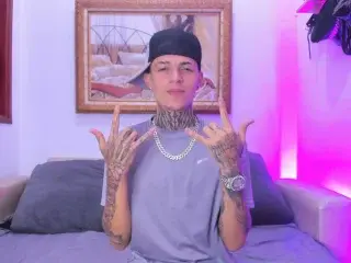 Streamate Free Live Porn of Willy_OS