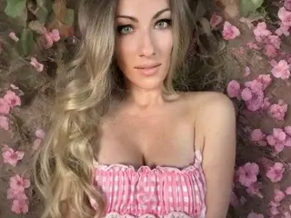 Streamate Best live sex cam show of VictoriaLotus