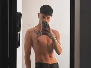 Streamate Best live sex cam show of Gabriel_tw