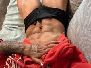 Streamate Watch Live Sex Cams of SofiaBorton