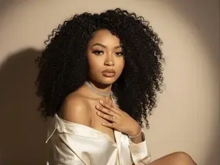 Streamate Live Sex Cam of Daniela_Brooks