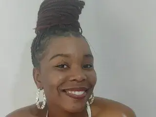 Streamate Watch Live Sex Cams of BoityLips