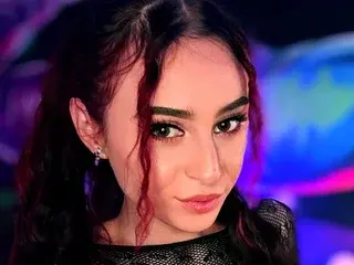 Streamate Adult Webcams of SaraiAngel