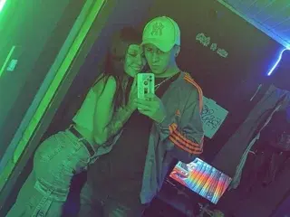 Streamate Sex Cam of COUPLE25_33