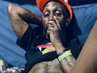 Streamate Free Porn Cam of iGetitjusy4u