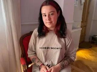 Streamate Live Sex of KEERA