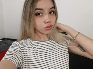 Streamate Free Live Porn of Cybermoon