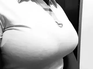 Streamate Live Porn of Pinklippy69