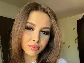Streamate Private Sex Chat of SophieEloise