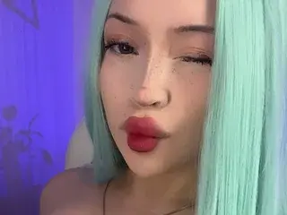 Streamate Live Sex Cam of DollWett