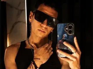 Streamate Live Sex Cam of J_migue