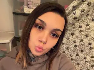 Streamate Watch Live Sex Cams of AugustMarie