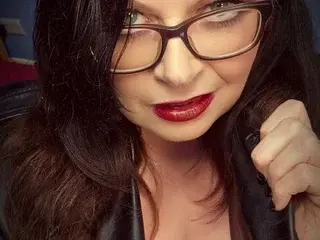 Streamate Adult Webcam of MatureBustyMilf