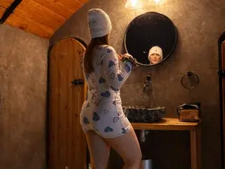 Streamate Free Live Porn of EmmaShaykk