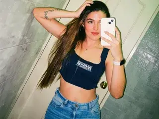 Streamate Free Live Porn of AlicceGray