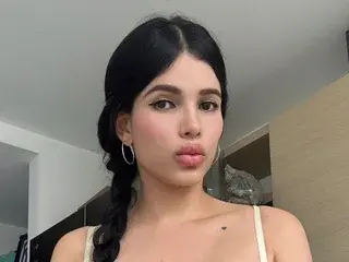 Streamate Best live sex cam show of MelanieSantos