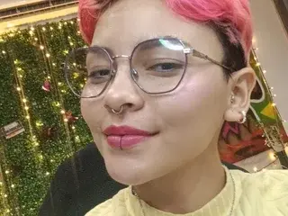 Streamate Live Porn of Hannah27
