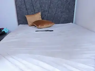 Stripchat Best live sex cam show of bella-black