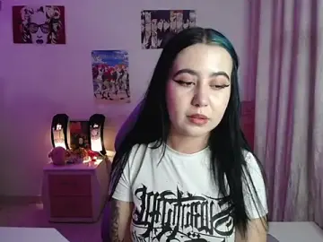 Stripchat Free Porn Cam of iris_sky