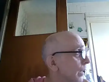 Stripchat Live Sex Cam of mariusica1@xh