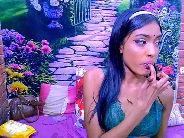 Stripchat Adult Webcam of IndianPretty14u2Luv