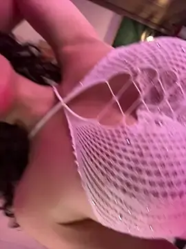 Stripchat Sex Cam of IrinaBlanc
