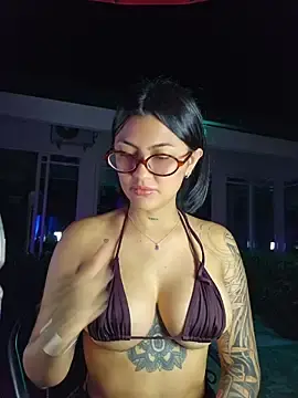 Stripchat Watch Live Sex Cams of Roma_xxx