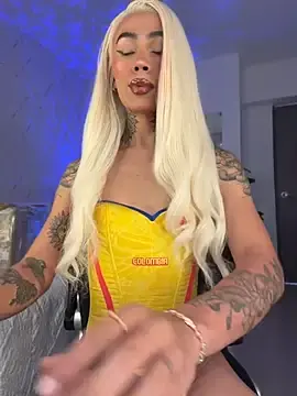 Stripchat Sex Cam of miss_tatiana_