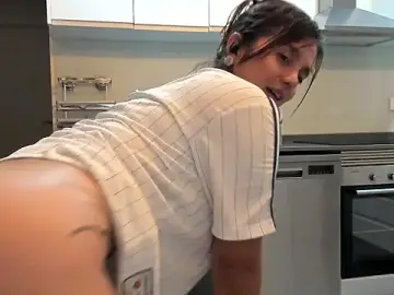 Stripchat Adult Webcam of lara_beker