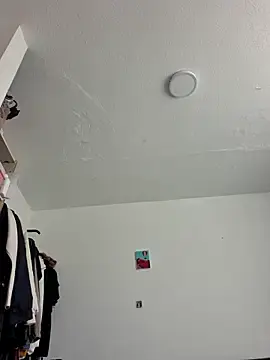 Stripchat Live Sex Cam of IrisBound