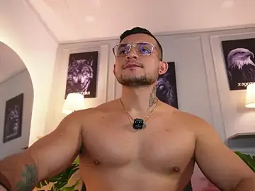 Stripchat Live Sex of Marco_Vega