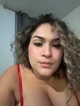 Stripchat Free Live Porn of Sara_smiiith211