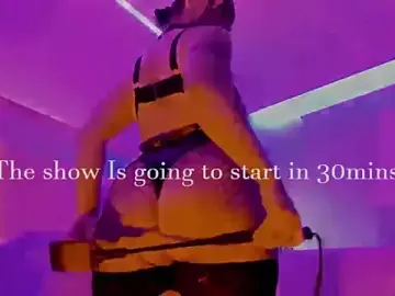 Stripchat Adult Webcam of Gloomydoll