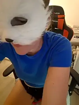 Stripchat Live Porn of SPrITZMAUS